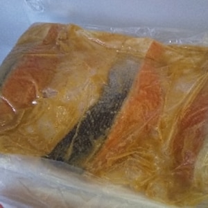 【下味冷凍】鮭のごまちゃんちゃん焼き